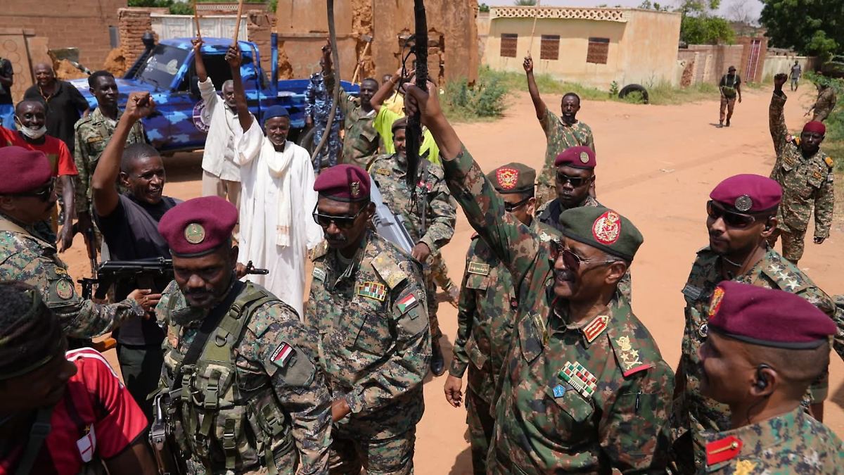 Terror-Miliz erobert Armee-Hauptquartier in Darfur