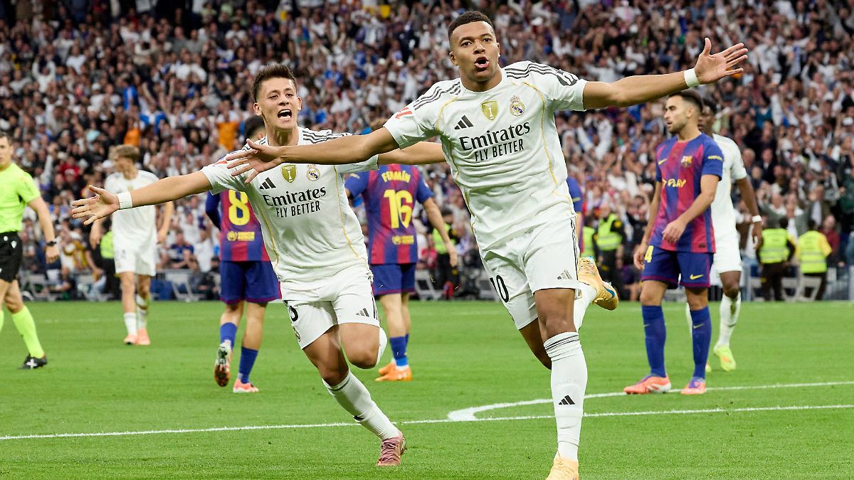 Real besiegt Barca im Clasico: Kylian-Mbappé-Show ist zu viel für ausgesperrten Hansi Flick