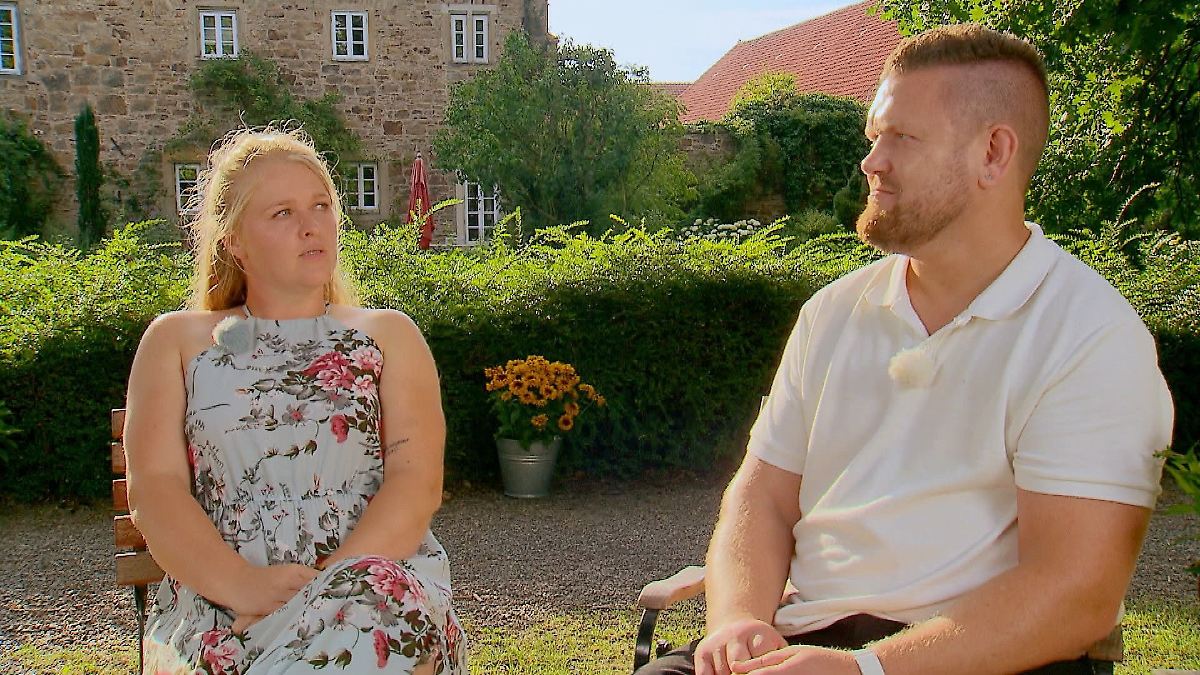 Bauer sucht Frau": "Ich mag keine Silikonbrüste!" - n-tv.de