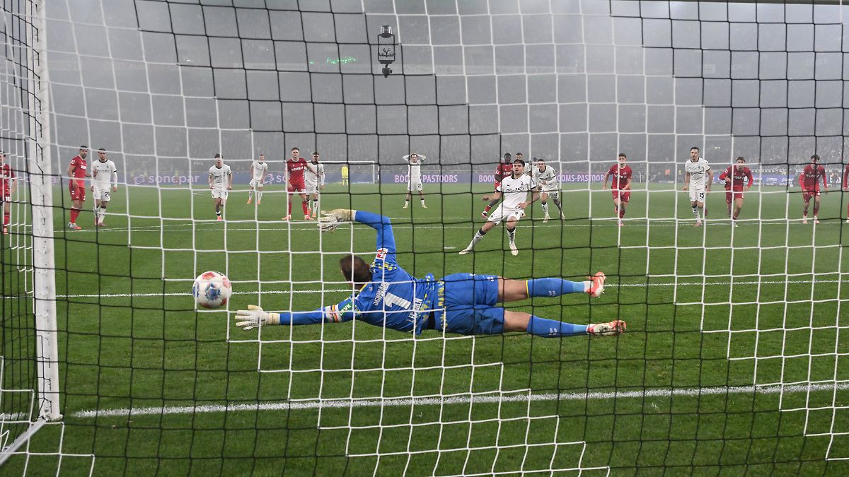 1. FC Köln kassiert bei Elfmeterfestival bittere Derby-Pleite