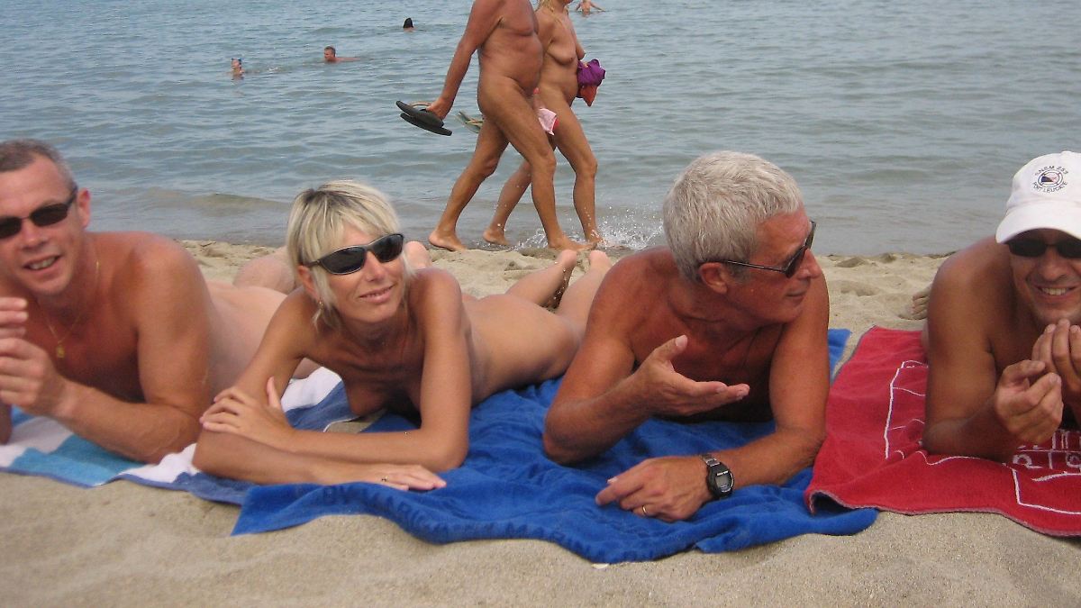 Cap dAgde hat Dresscode: nackt: Europas größte Nudistenkolonie - n-tv.de
