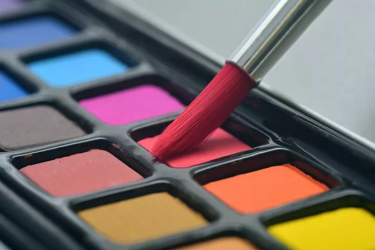 Farben, Farbpalette für eine Website. In diesem Artikel erklären wir alles zum Thema âFarbpalette Websiteâ